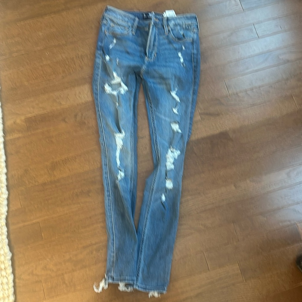 Hollister blue jeans, high-rise super skinny